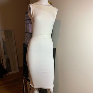 Sleeveless pencil dress